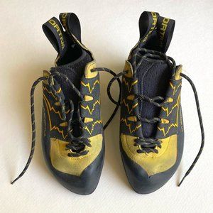 La Sportiva Katana Lace Climbing Shoe